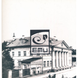Maaülikool